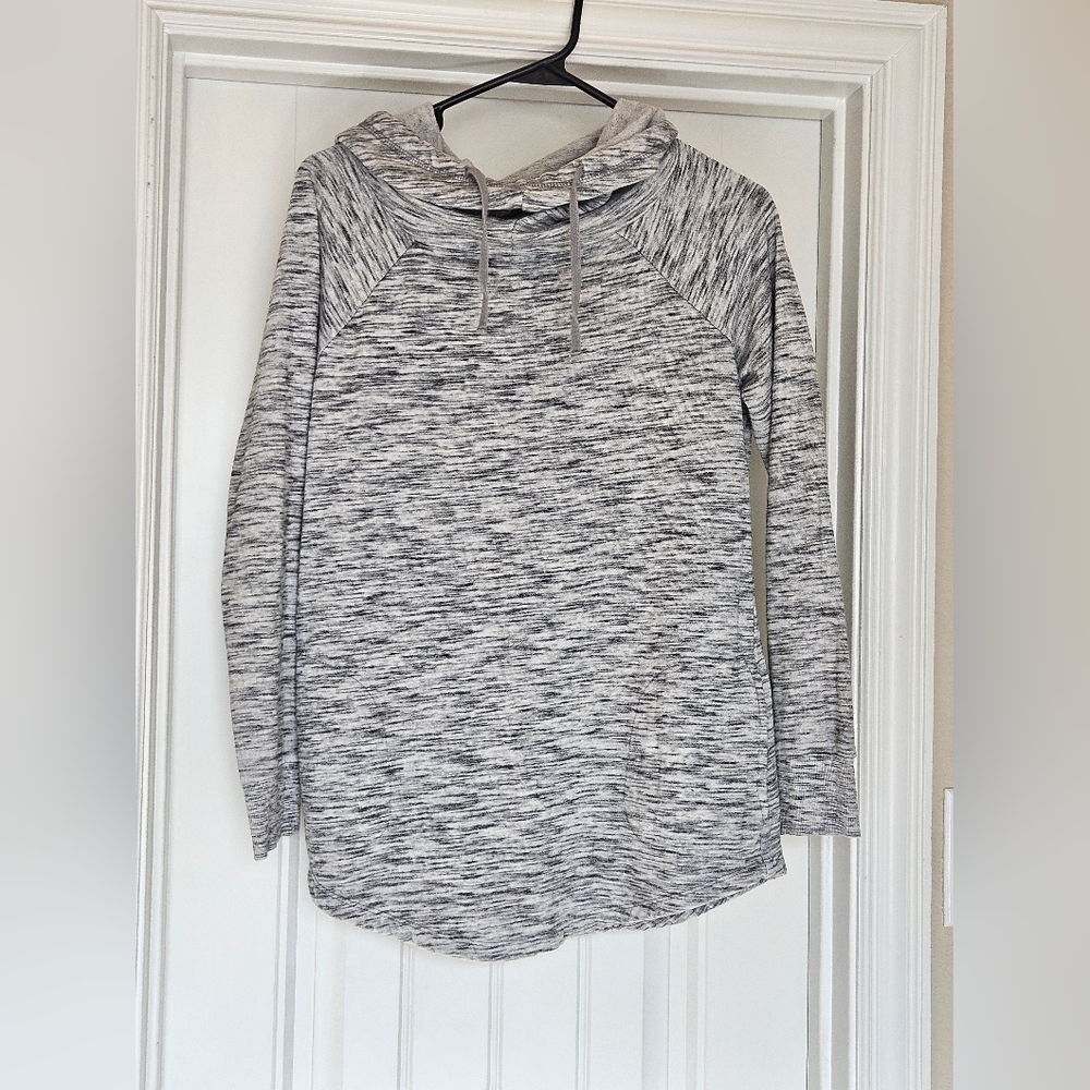 Curved hem cowl neck sweatshirt